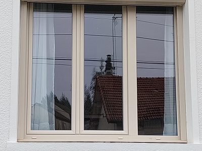 Volets roulants solaires